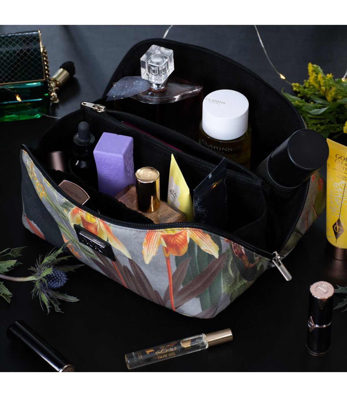 Toilet bag with multiple anti-stain compartments Exotic Couture - 3